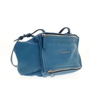 Lightly used Givenchy pandora bag in blue/ rare color